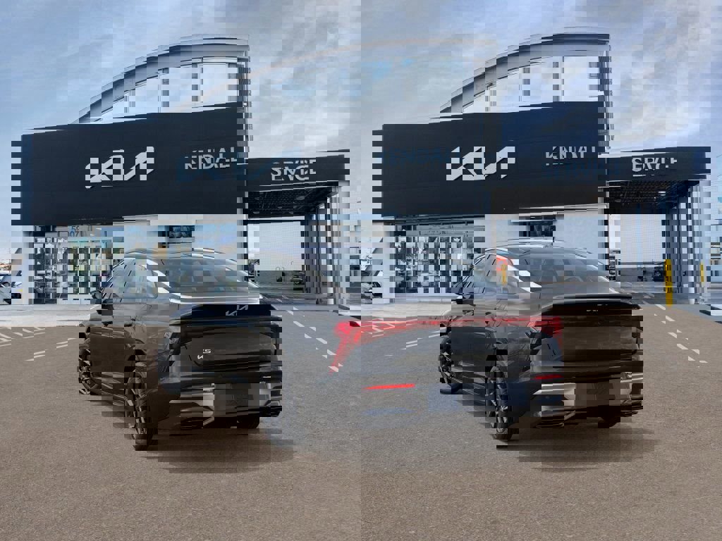 New 2026 Kia K5 LXS image 4