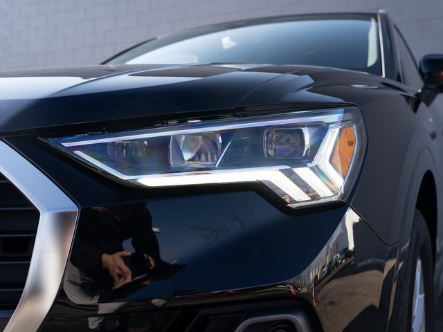 Certified 2025 Audi Q3 2.0T Premium Plus w/ Premium Plus Package image 11