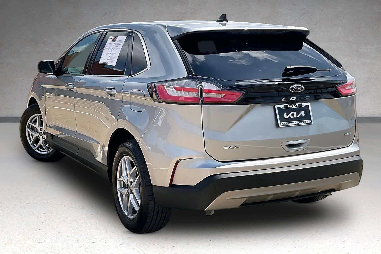 Used 2024 Ford Edge SEL AWD/4WD image 4