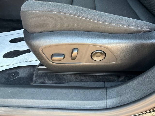 Certified 2025 Honda Prologue EX image 6