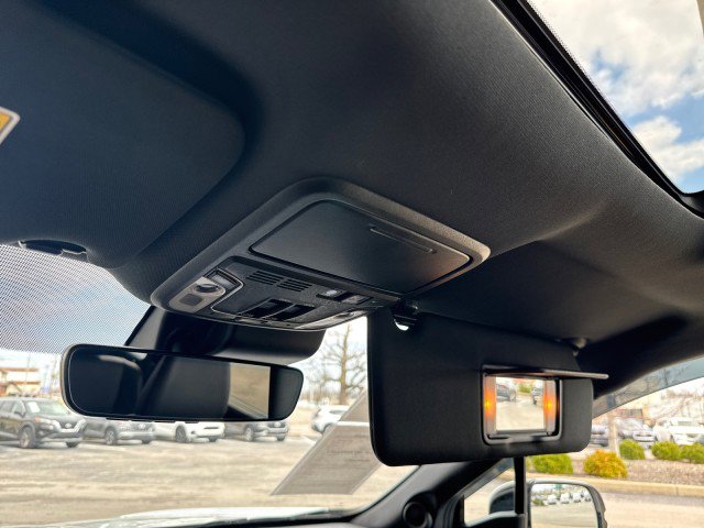 Used 2022 Honda Pilot Black Edition image 16