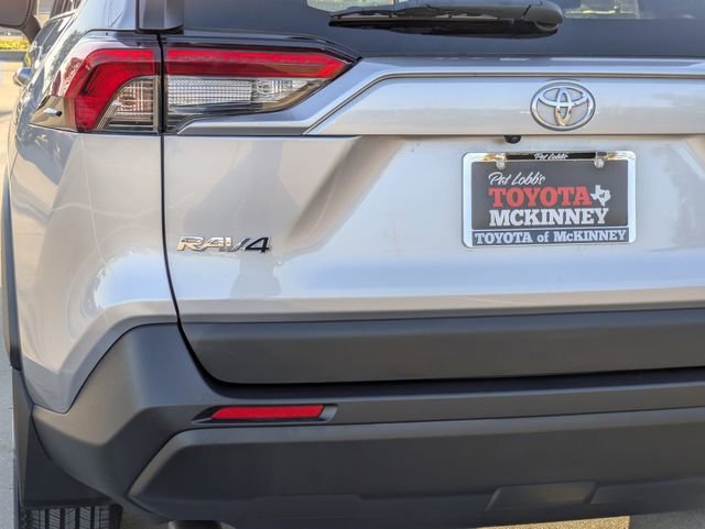 Used 2024 Toyota RAV4 XLE image 9