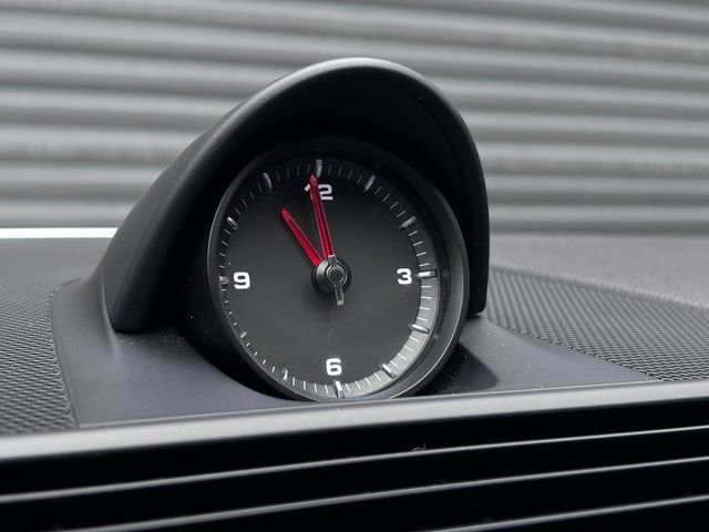 Certified 2023 Porsche Panamera Platinum Edition image 18