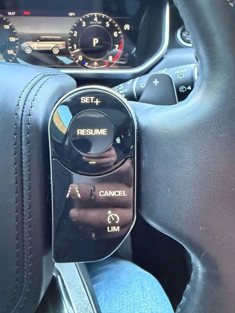 Used 2020 Land Rover Range Rover AWD/4WD image 15
