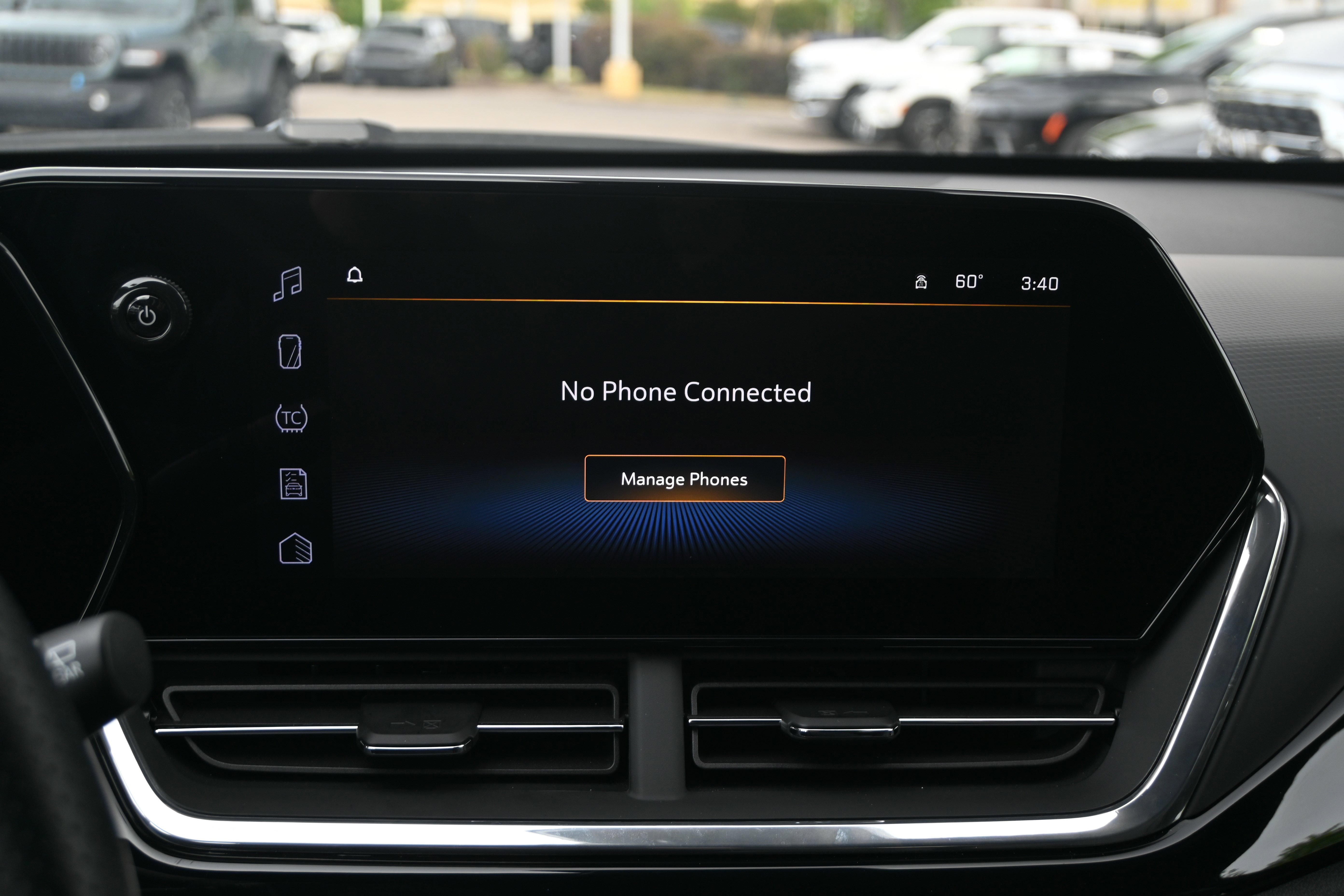 Used 2025 Chevrolet Trax RS w/ Sunroof Package image 34