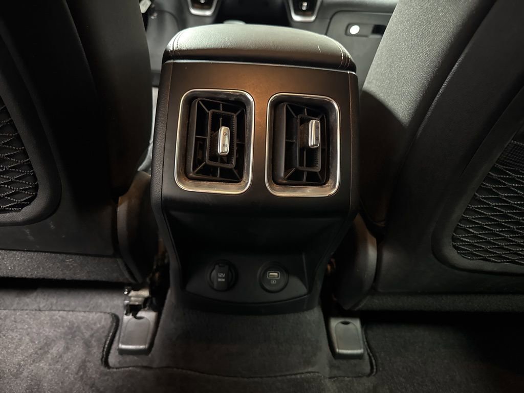 Used 2023 Kia Sorento LX FWD image 26