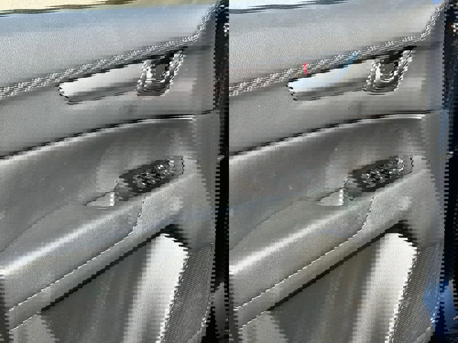 Used 2025 MAZDA CX-5 AWD 2.5 S w/ Select Package image 12