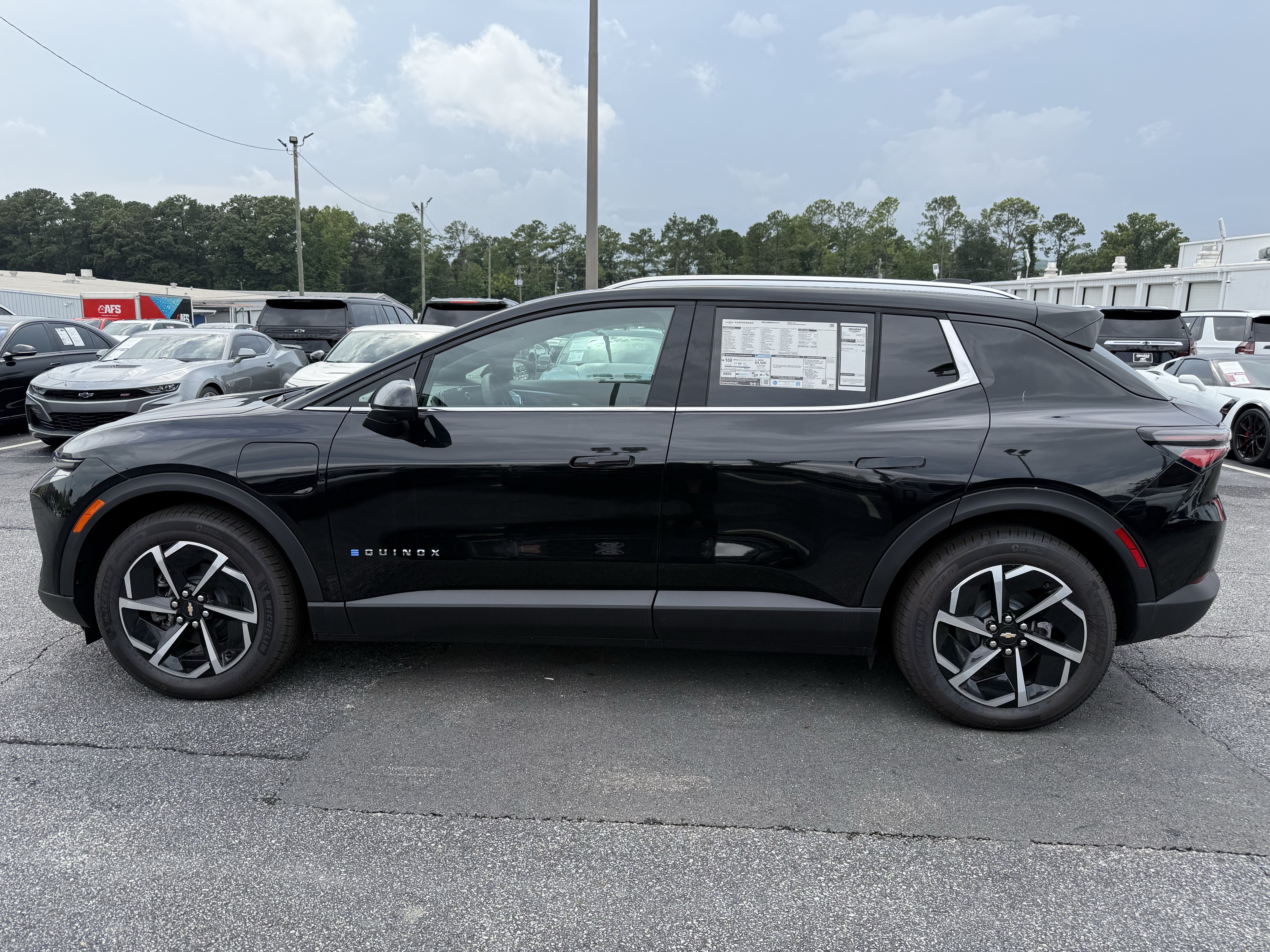 New 2026 Chevrolet Equinox EV LT FWD image 7