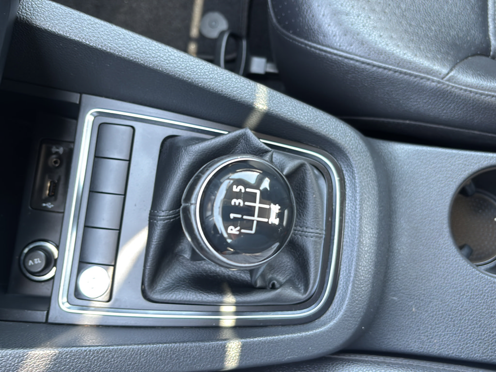 Used 2017 Volkswagen Jetta SE FWD image 20