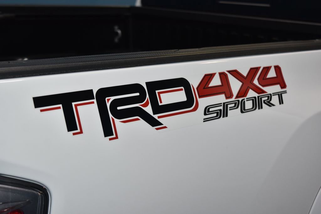 Used 2022 Toyota Tacoma TRD Sport image 30
