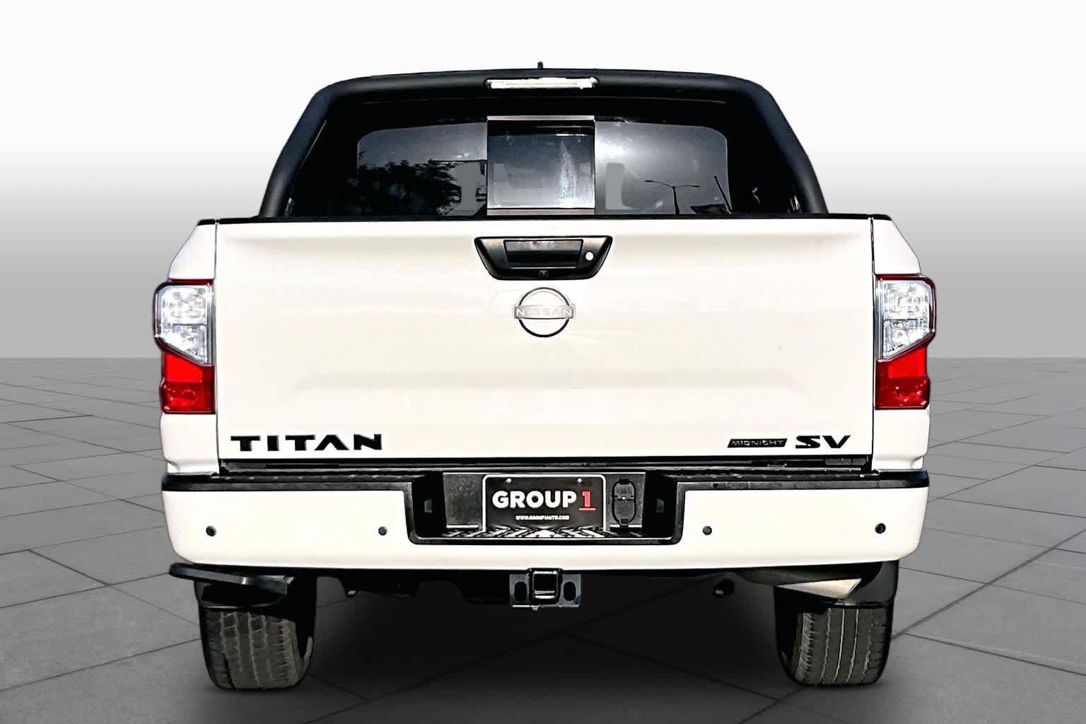 Certified 2023 Nissan Titan SV w/ SV Convenience Package RWD image 5