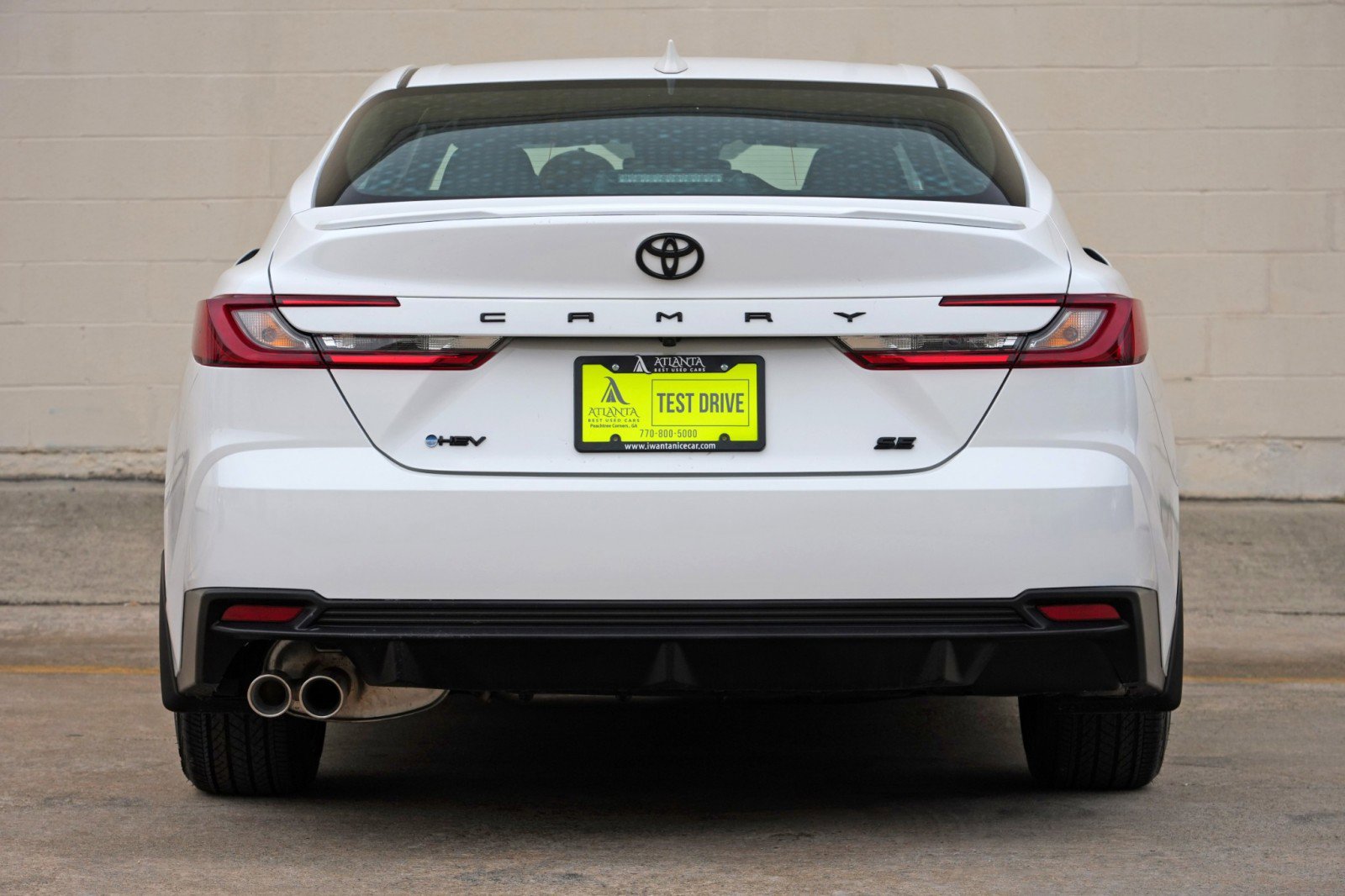 Used 2026 Toyota Camry SE w/ Multimedia Upgrade Package FWD image 10