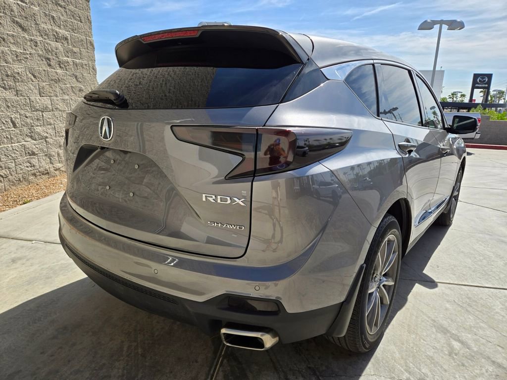 Used 2023 Acura RDX w/ Technology Package image 4