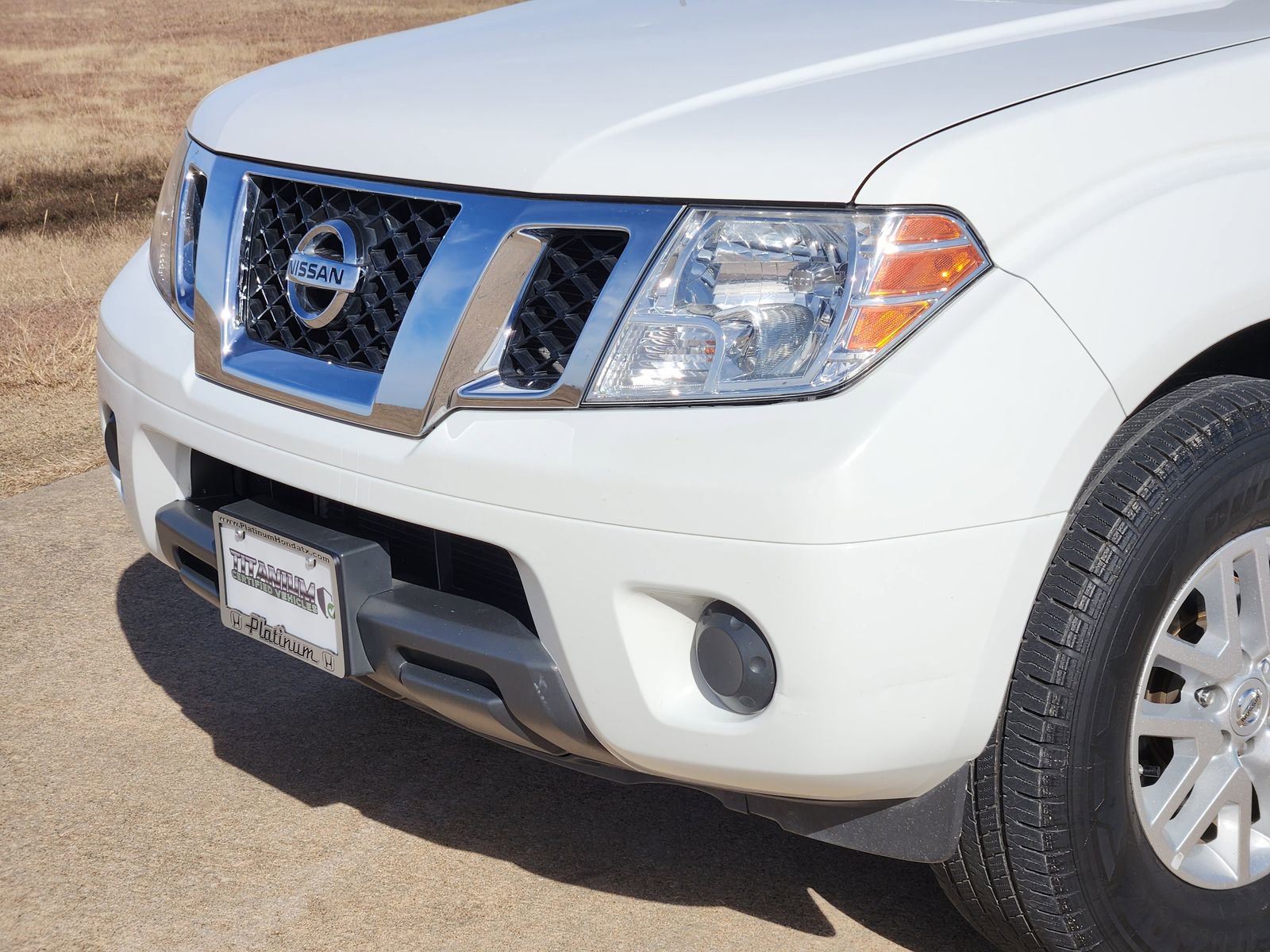 Used 2018 Nissan Frontier SV image 10