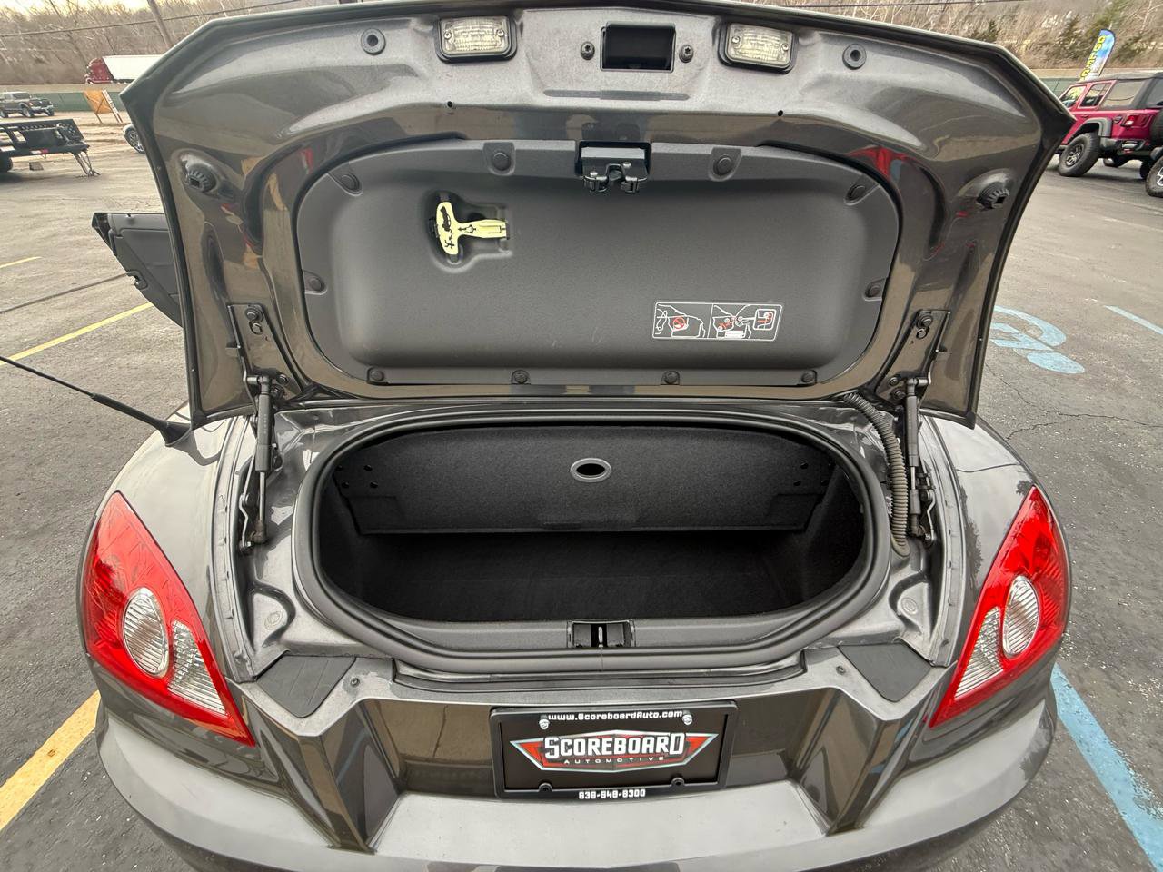 Used 2005 Chrysler Crossfire SRT-6 image 40