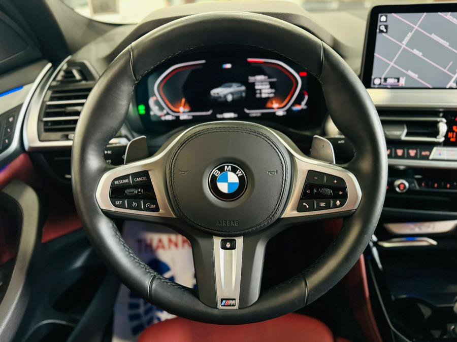 Used 2025 BMW X4 xDrive30i image 26