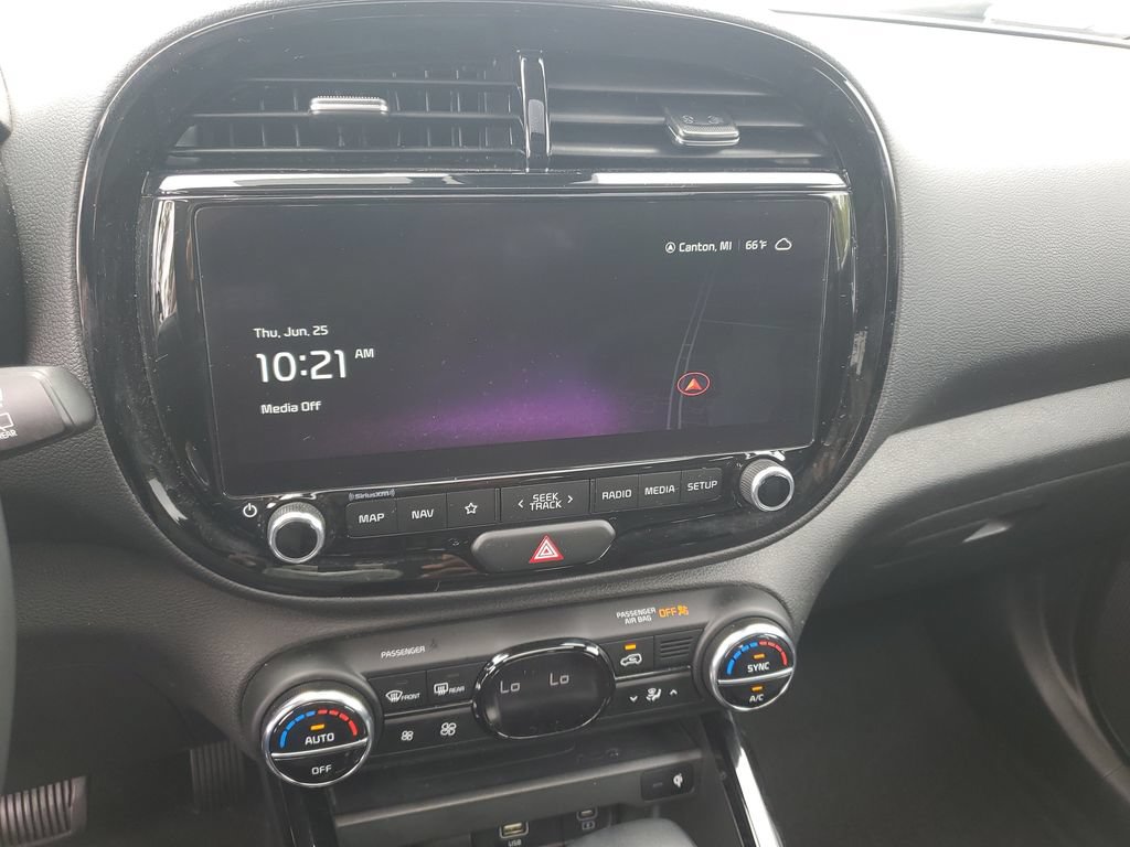 Certified 2024 Kia Soul EX FWD image 19