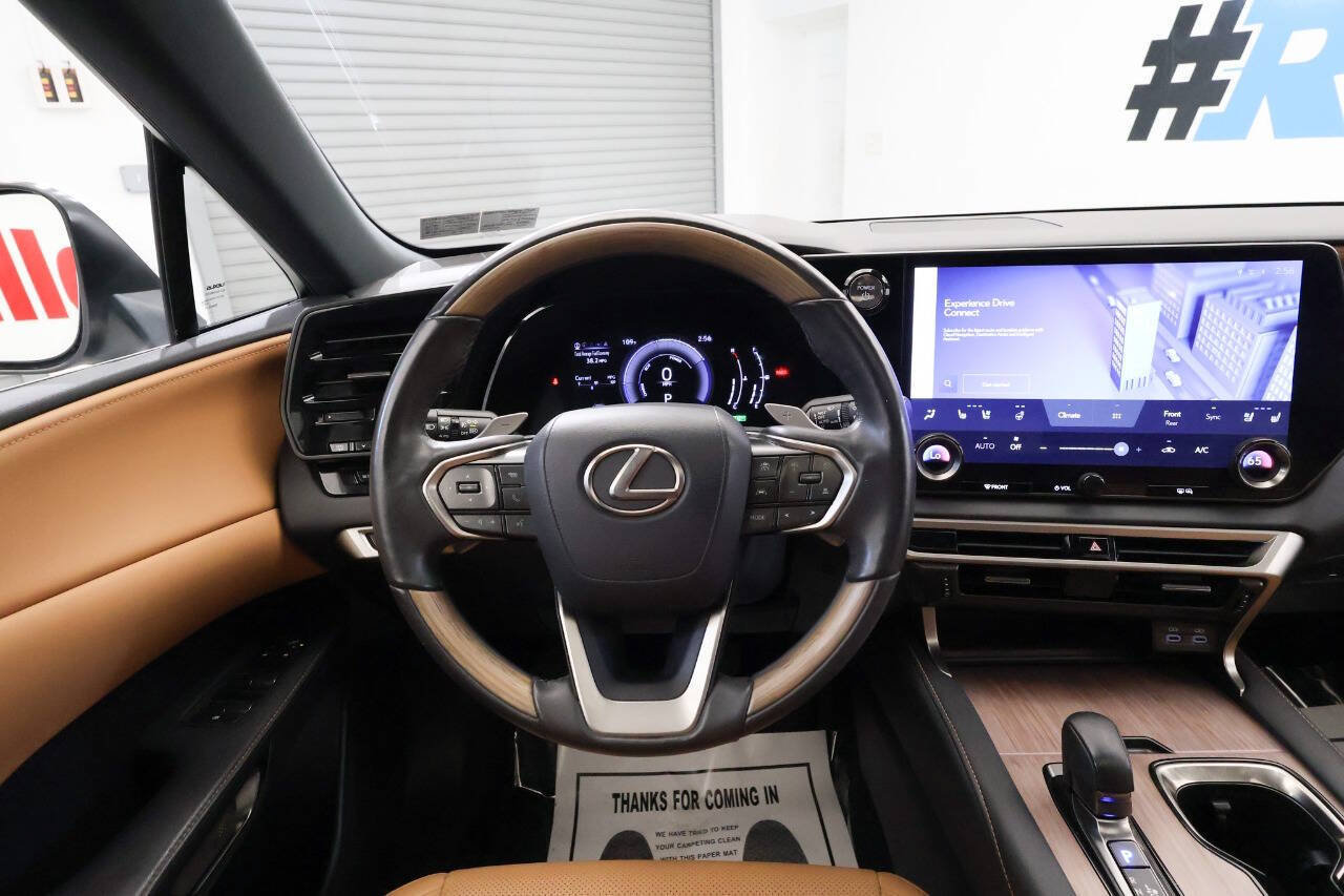 Used 2023 Lexus RX 350h w/ Cold Area Package AWD/4WD image 21