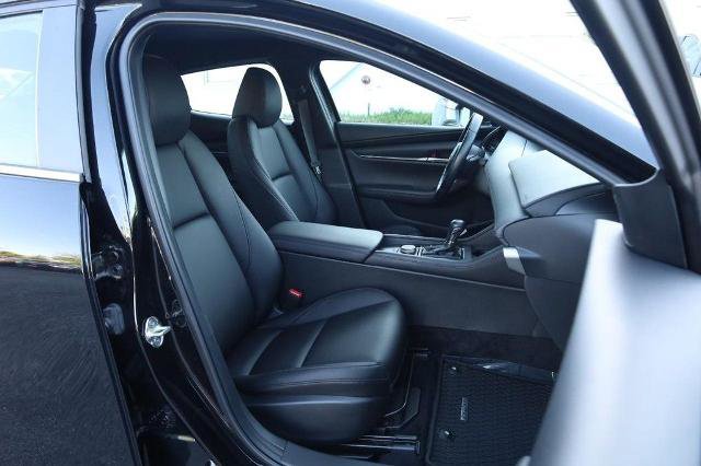 Used 2022 MAZDA MAZDA3 s FWD image 22