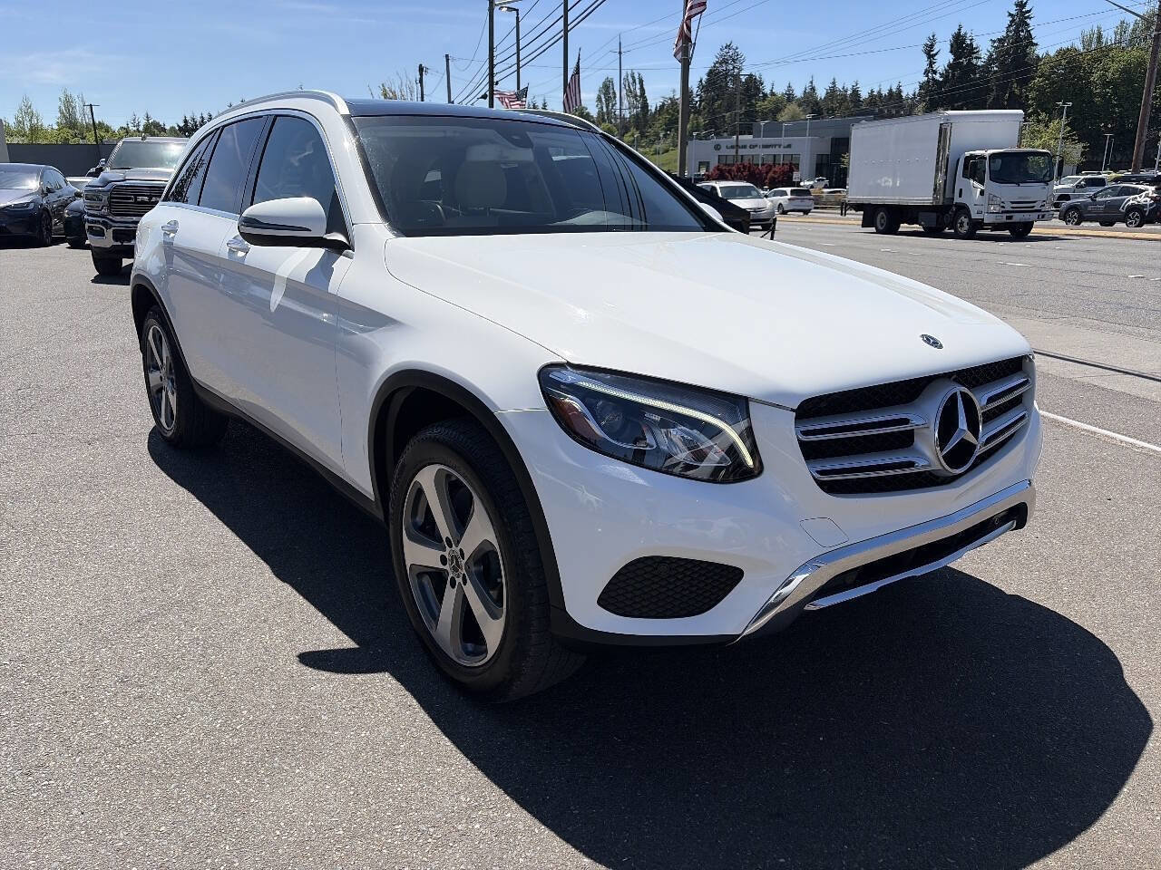 Used 2019 Mercedes-Benz GLC 300 4MATIC image 13
