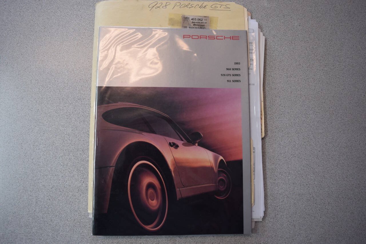 Used 1993 Porsche 928 GTS RWD image 77
