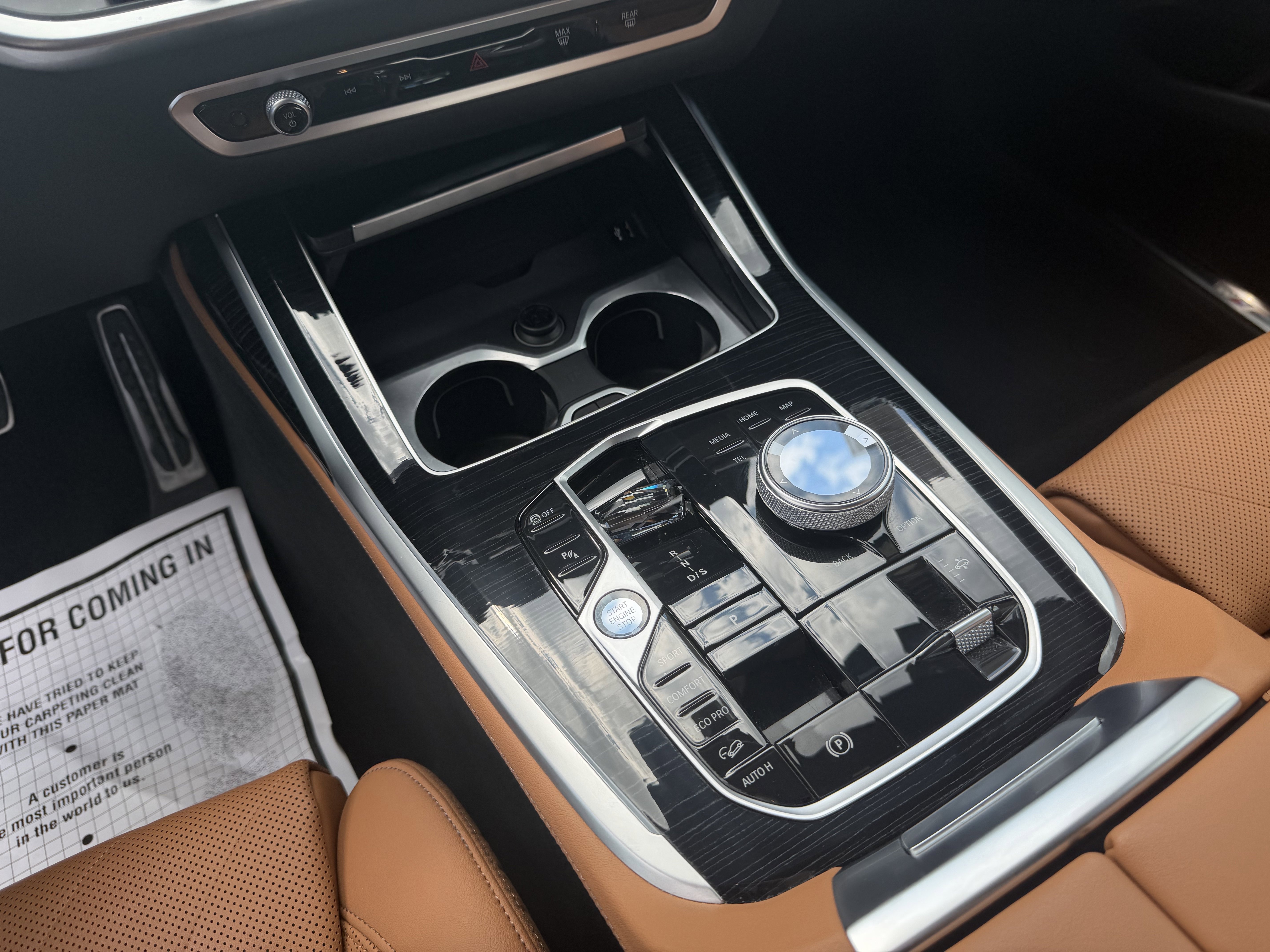 Certified 2024 BMW X7 xDrive40i w/ Executive Package image 15
