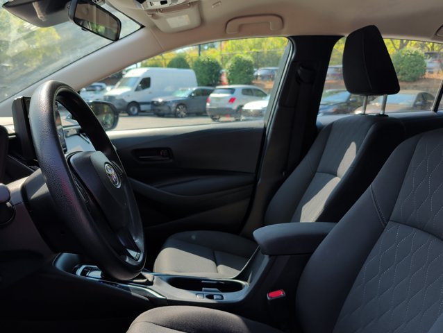 Used 2024 Toyota Corolla LE FWD image 10