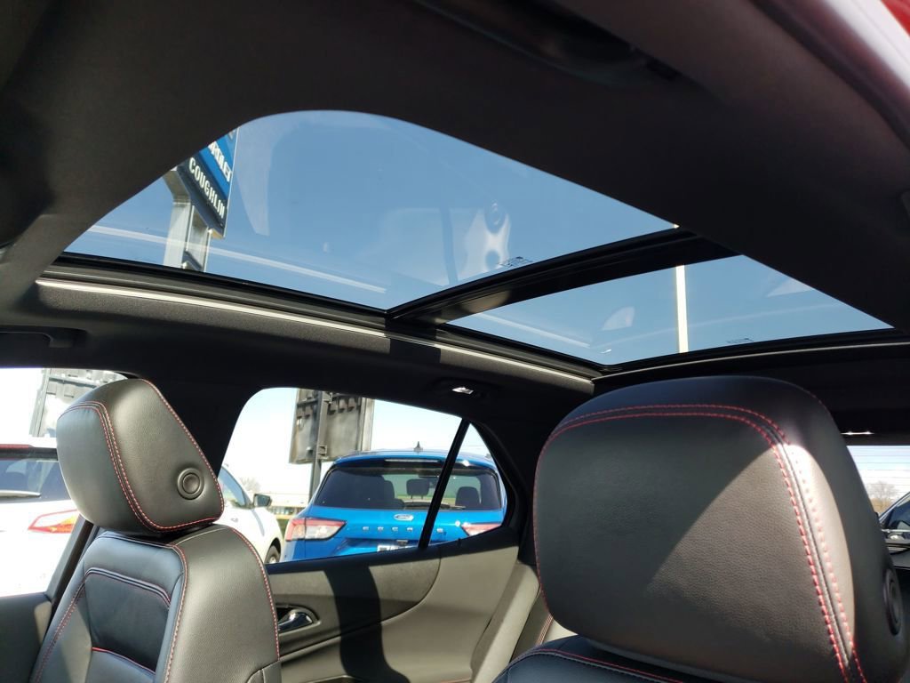 Used 2022 Chevrolet Equinox RS w/ RS Leather Package image 22