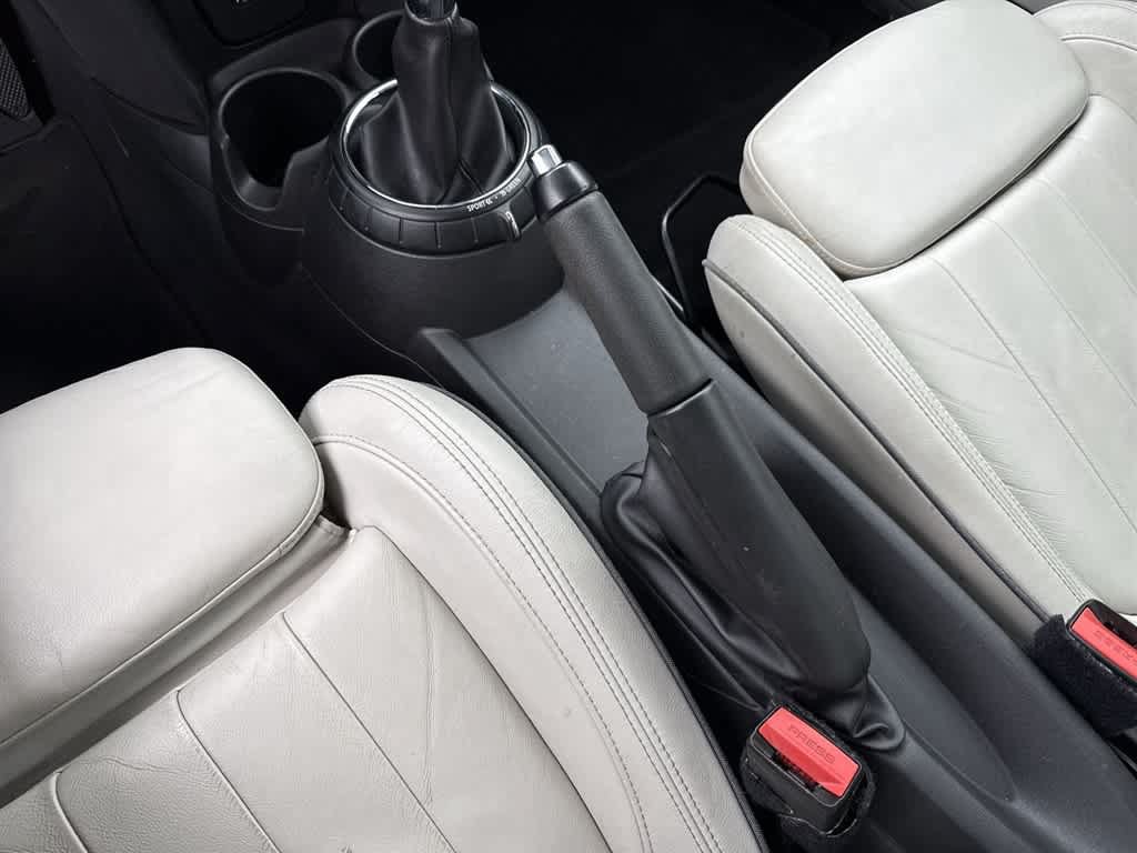 Used 2014 MINI Cooper 2-Door Hardtop FWD image 34