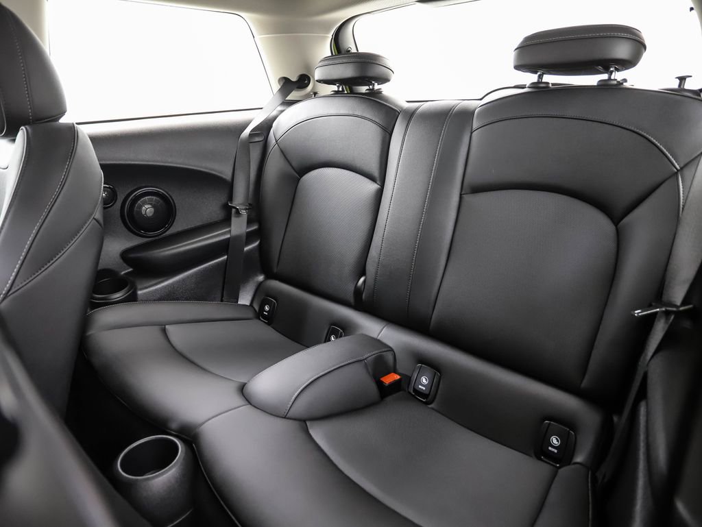 Used 2024 MINI Cooper S image 19