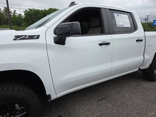 Used 2025 Chevrolet Silverado 1500 LT Trail Boss w/ Convenience Package II AWD/4WD image 43