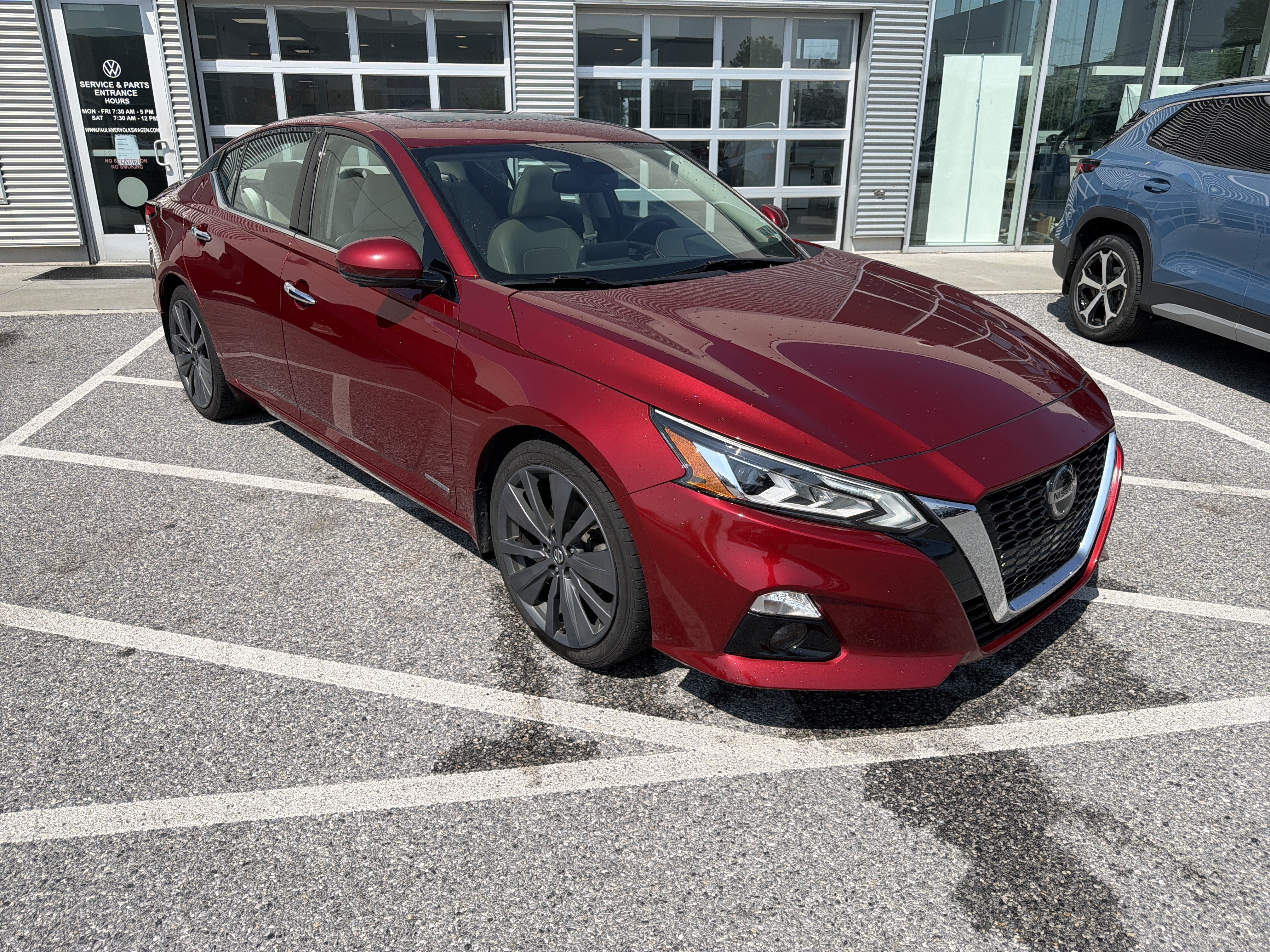 Used 2019 Nissan Altima 2.0 Edition One FWD image 9