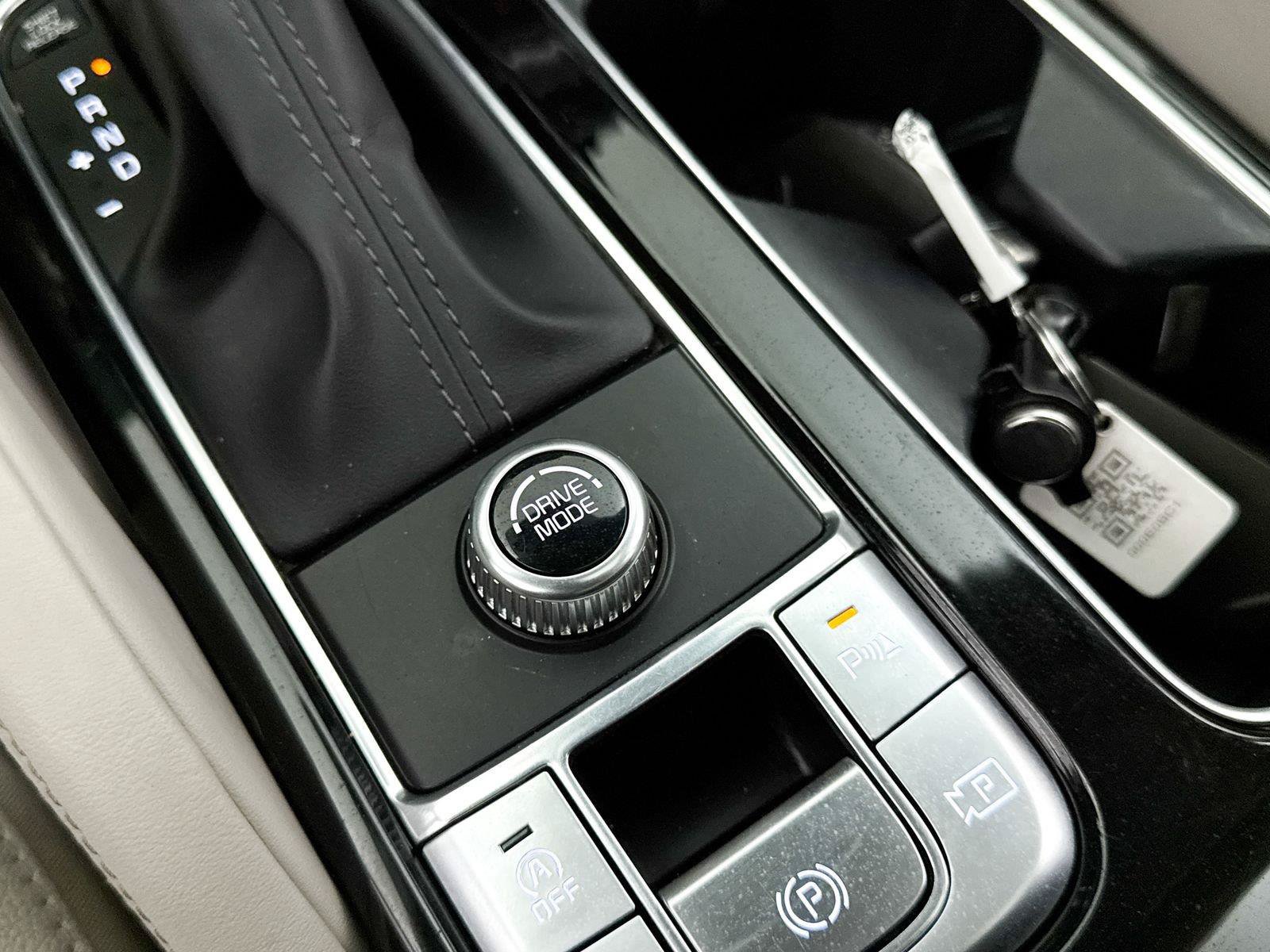 Certified 2024 Kia Telluride SX FWD image 12