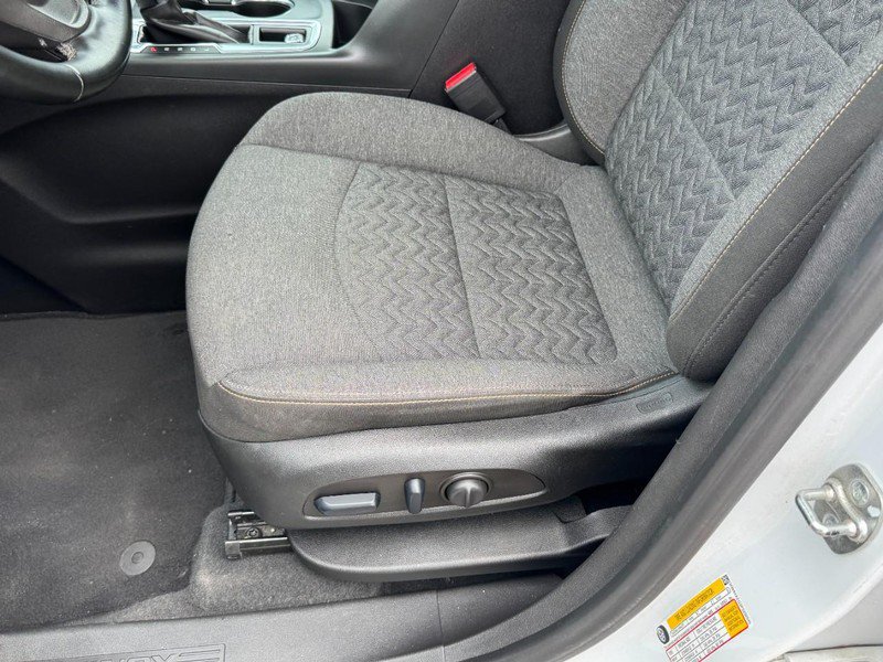 Used 2023 Chevrolet Equinox LT FWD image 24