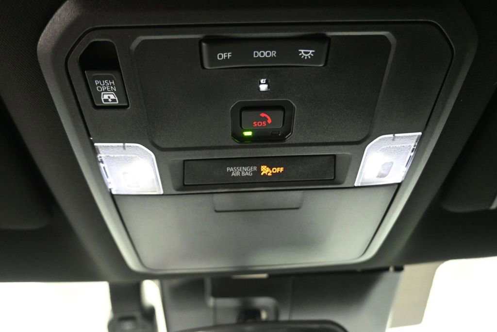 Used 2025 Toyota Tundra SR5 AWD/4WD image 11