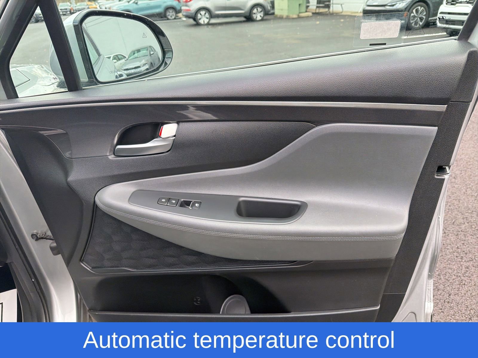 Used 2023 Hyundai Santa Fe SEL image 23