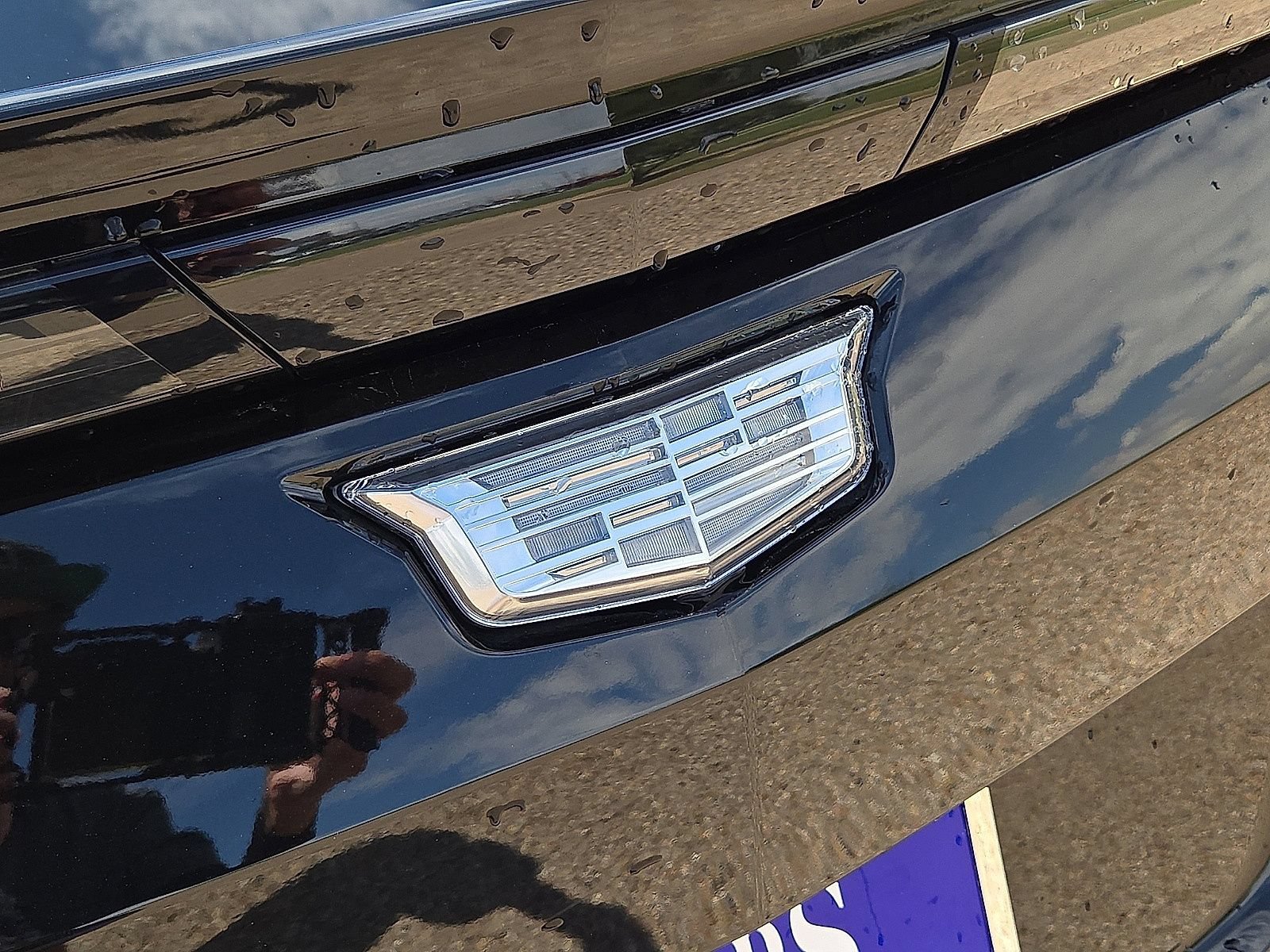 Used 2024 Cadillac Lyriq Sport RWD image 12