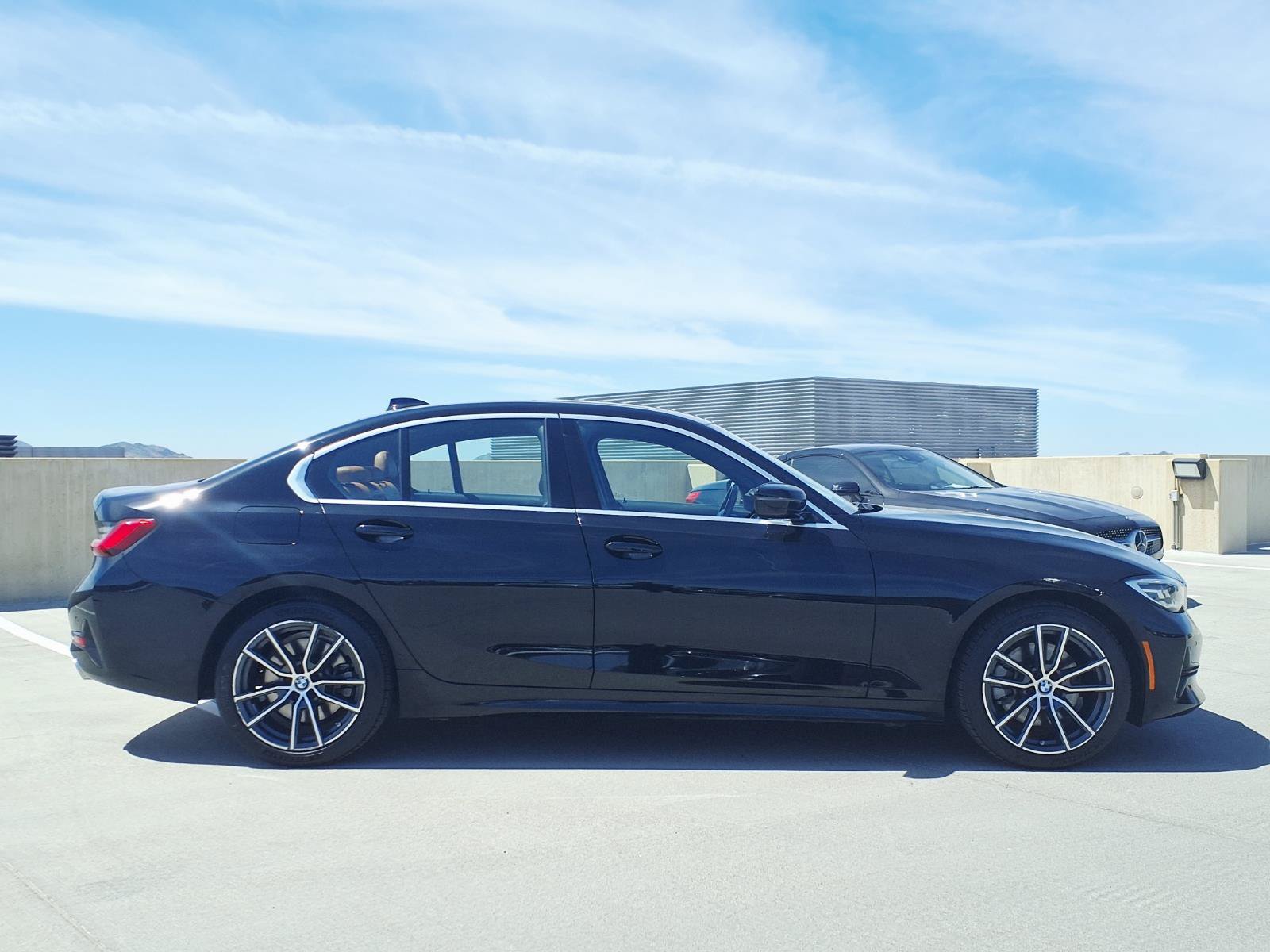 Used 2019 BMW 330i xDrive Sedan AWD/4WD image 7