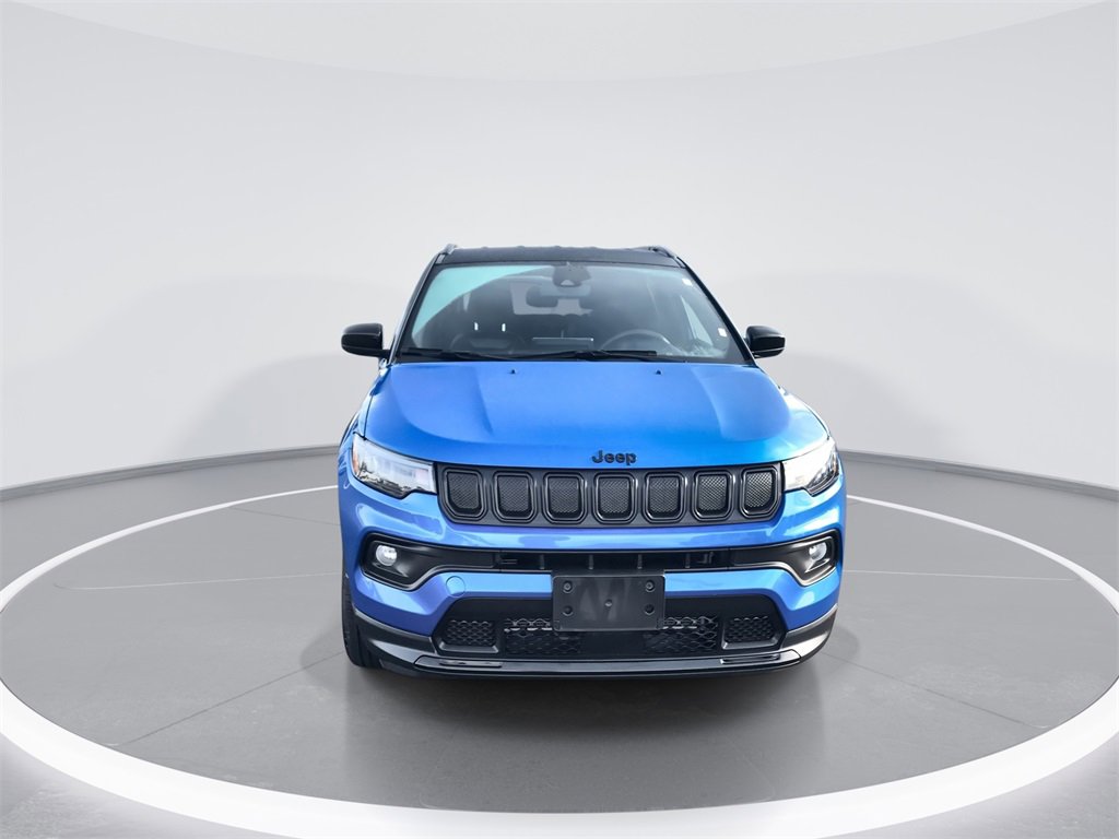 Used 2022 Jeep Compass Altitude video 3