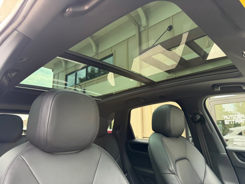 Used 2023 Porsche Cayenne AWD/4WD image 74