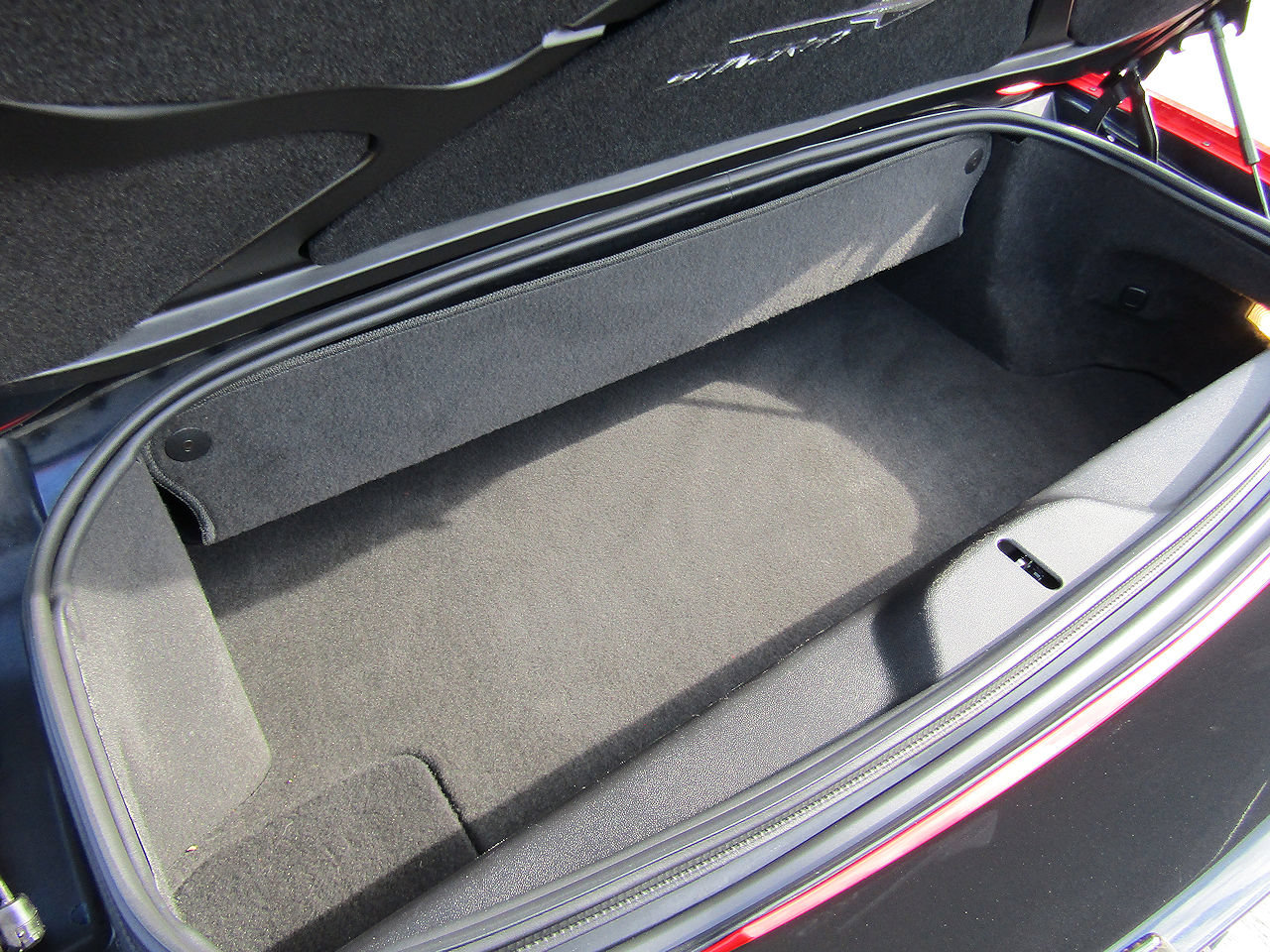 Used 2015 Chevrolet Corvette Stingray Convertible w/ 2LT Preferred Equipment Group RWD image 19
