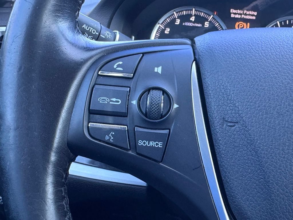Used 2018 Acura TLX w/ Technology Package FWD image 10