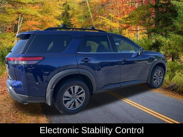 Certified 2025 Nissan Pathfinder SV AWD/4WD image 13