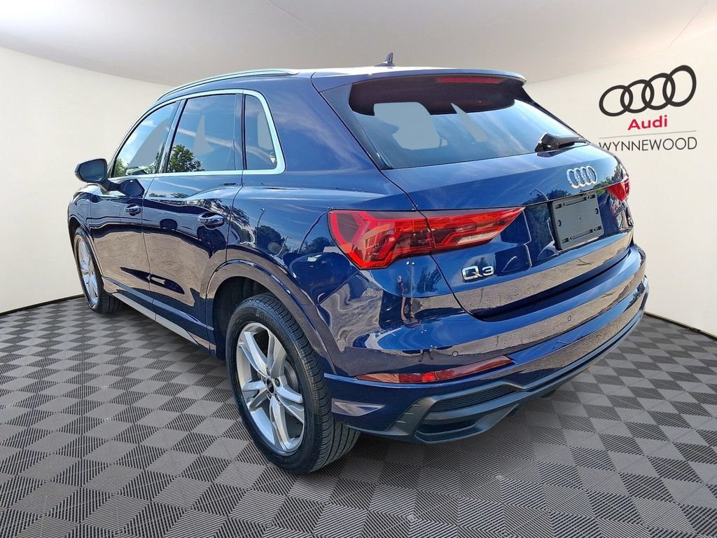 Used 2022 Audi Q3 2.0T Premium Plus AWD/4WD image 4