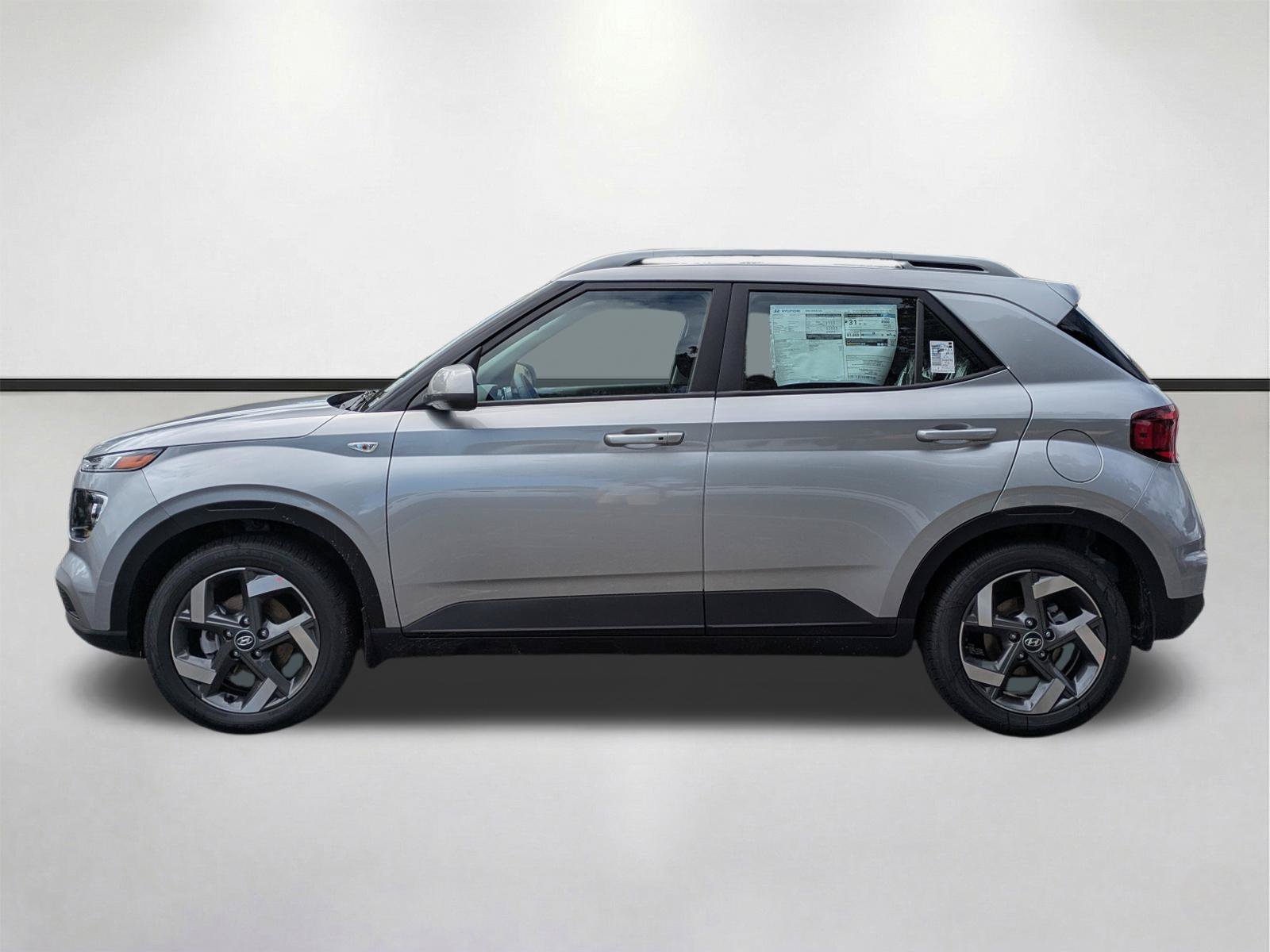 New 2026 Hyundai Venue SEL FWD image 8