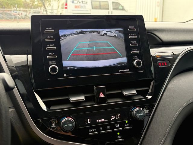 Used 2022 Toyota Camry LE image 11