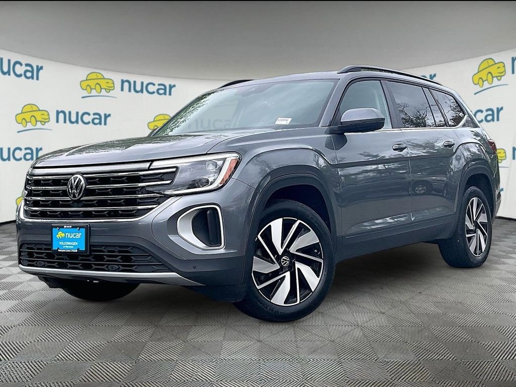 Used 2025 Volkswagen Atlas SE AWD/4WD image 3