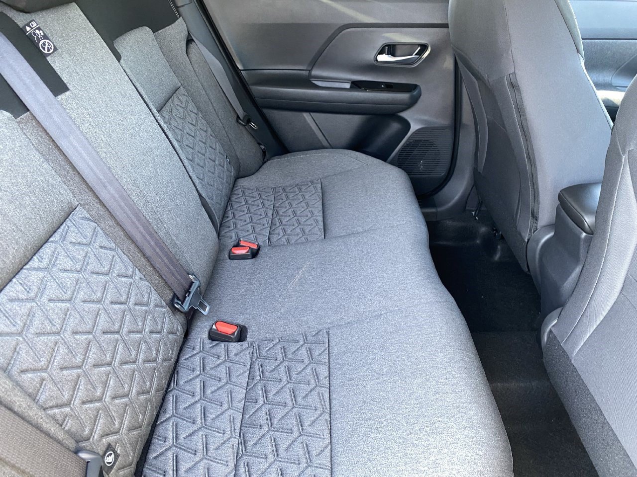 New 2027 Nissan Kicks SV FWD image 16