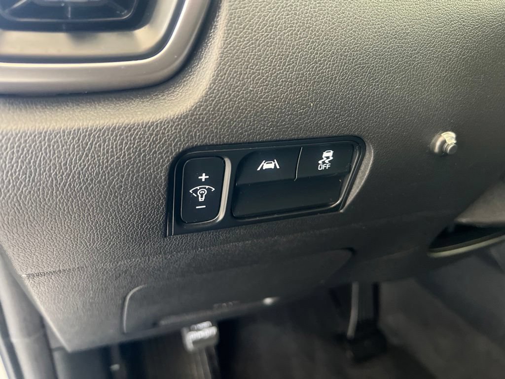 Certified 2021 Kia Sorento LX AWD/4WD image 43