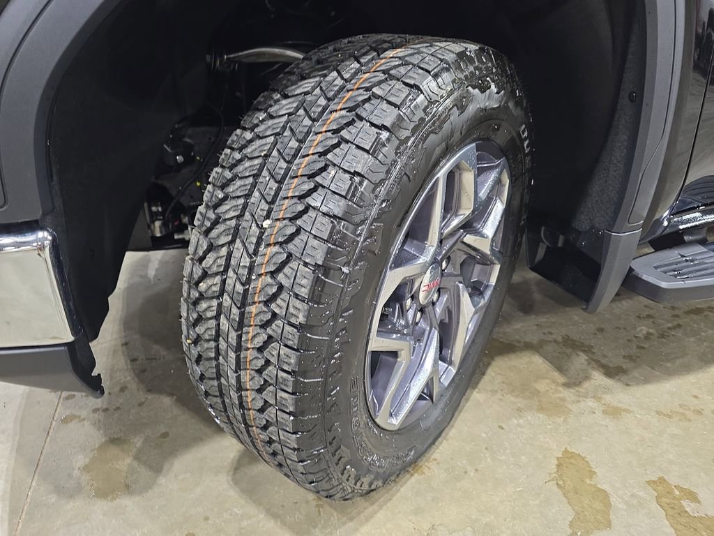 New 2026 GMC Sierra 1500 SLT w/ SLT Premium Plus Package image 32